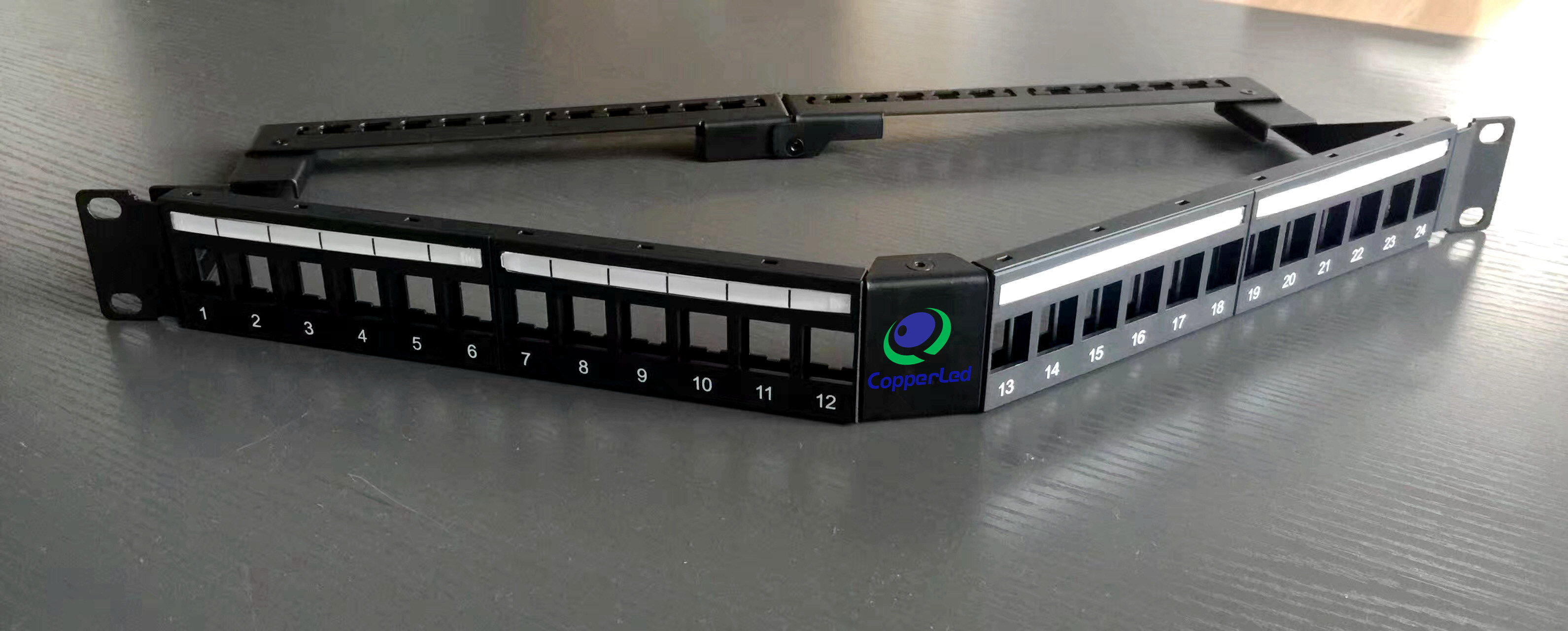 new-angled-patch-panel-are-released1.jpg