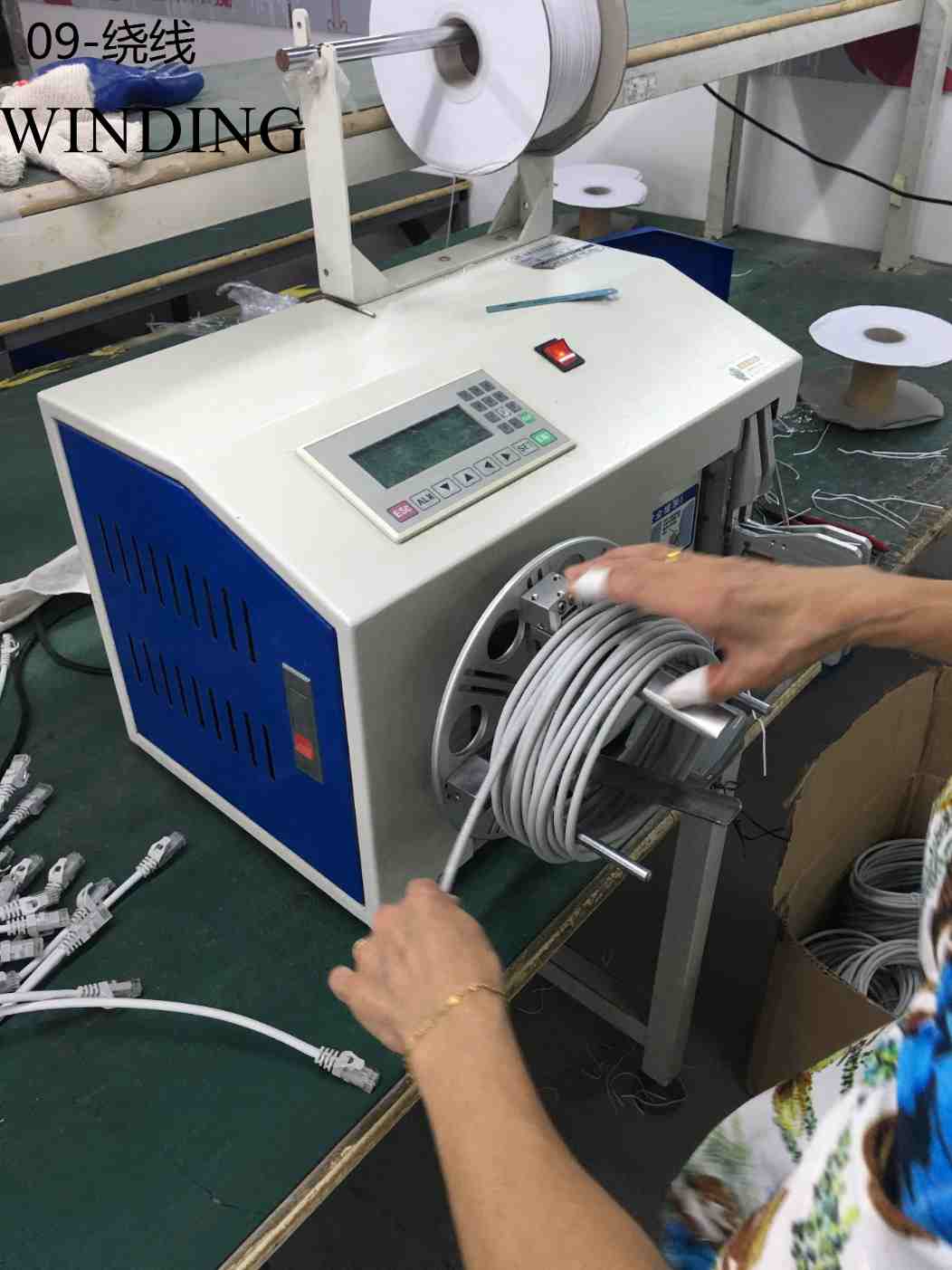 procedure-of-patch-cord-producing-in-factory8.jpg procedure-of-patch-cord-producing-in-factory8.jpg