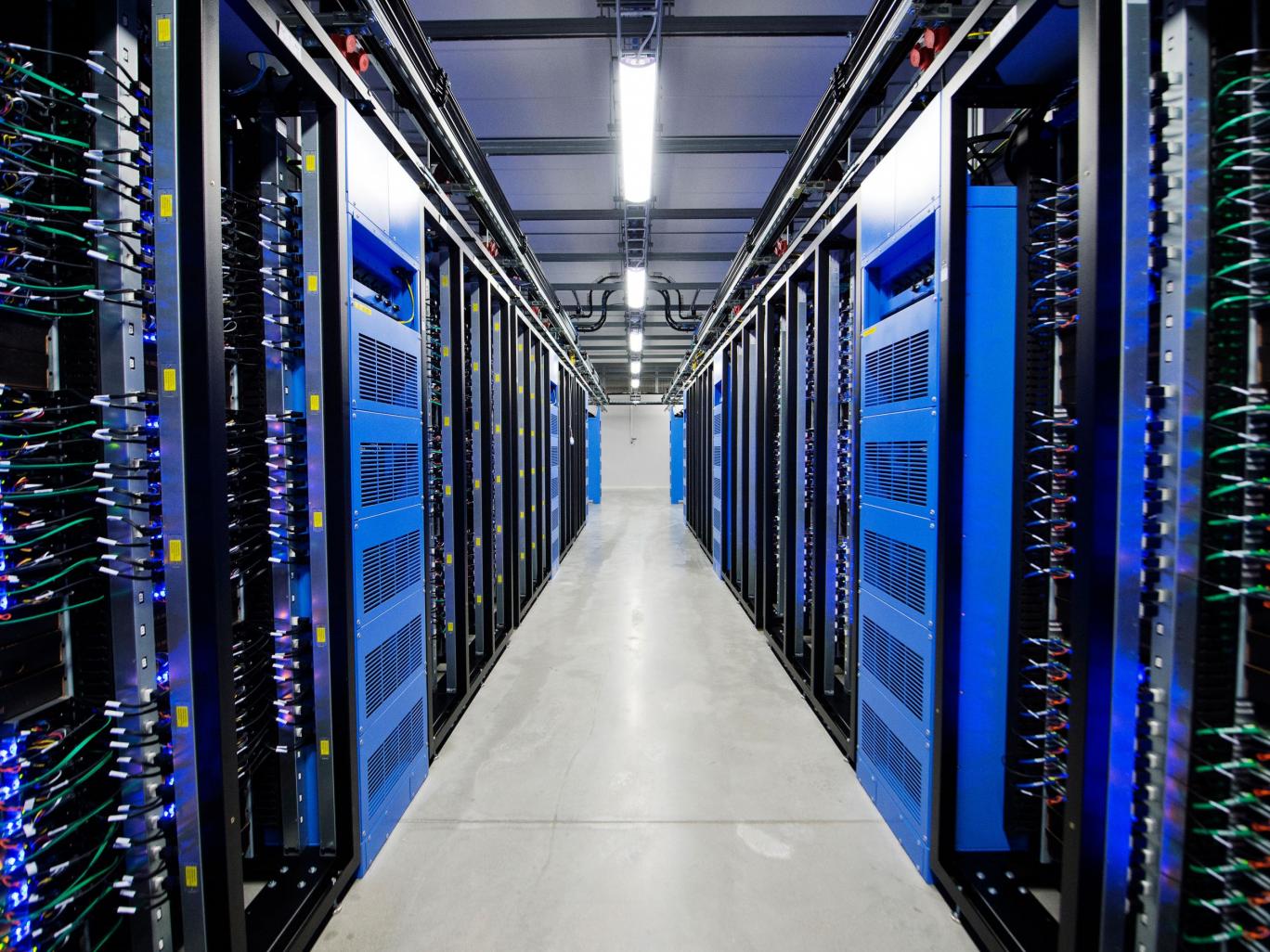 what-is-a-data-center1.jpg what-is-a-data-center1.jpg